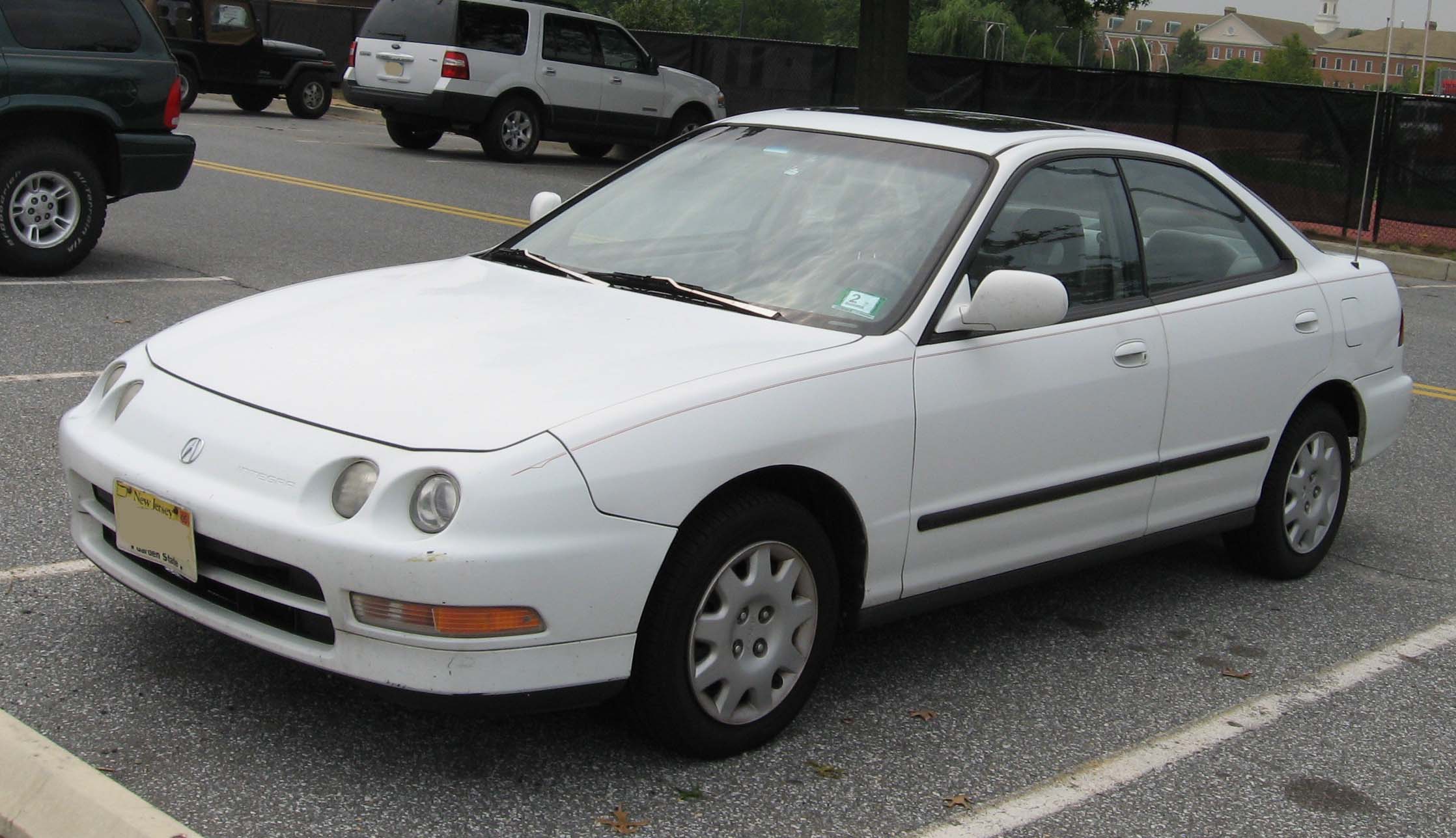 Acura Integra 1.8i (140Hp) - dane techniczne, wymiary, spalanie i opinie