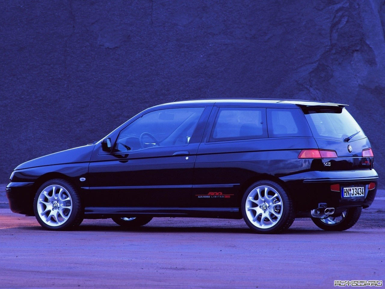 Alfa-Romeo 145  2.0 16V T.S. 150 KM - dane techniczne, wymiary, spalanie i opinie