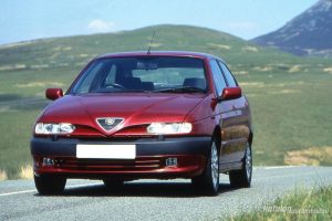 Alfa-Romeo 146 1.4 i 16V T.Spark 103 KM Hatchback