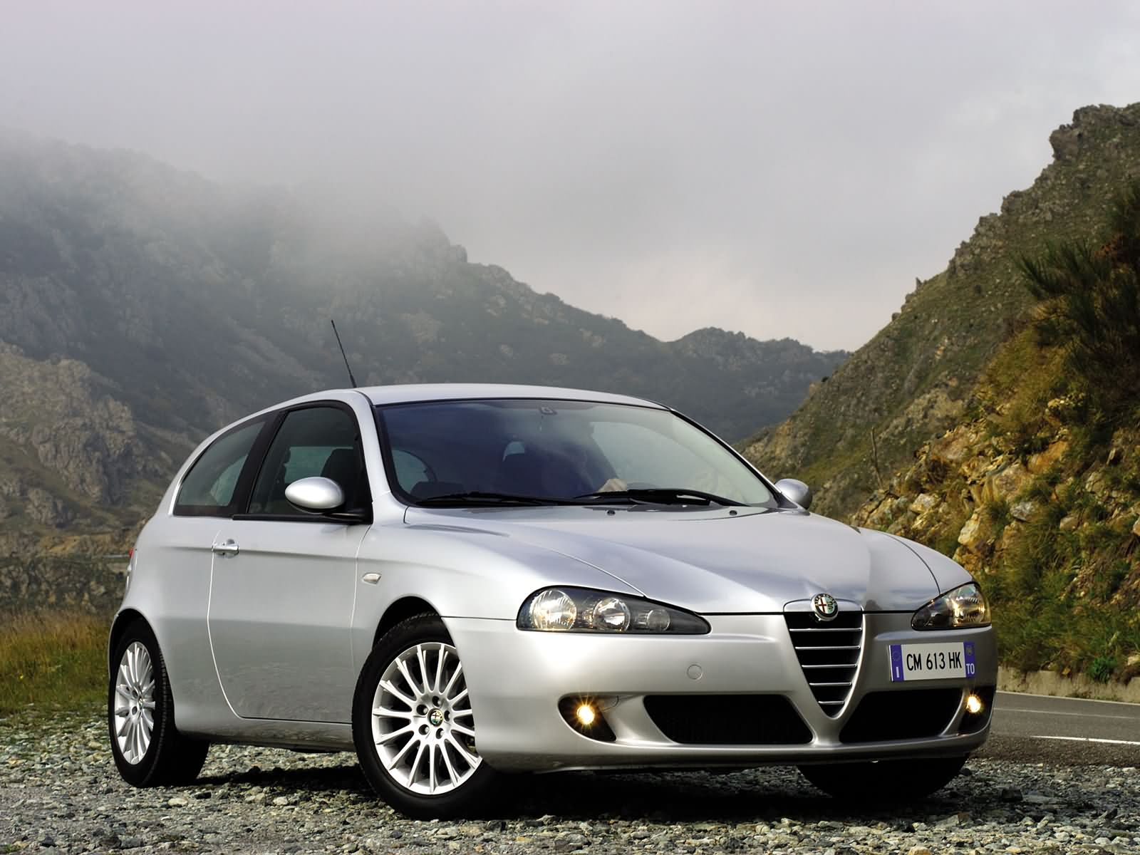 Alfa-Romeo 147 1.6i 105KM - dane techniczne, wymiary, spalanie i opinie