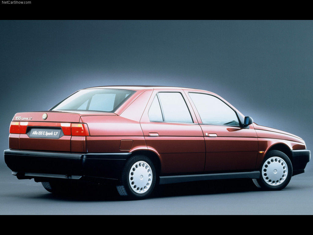 Alfa-Romeo 155  2.0 16V Turbo Q4 167.A2B,167. 186 KM - dane techniczne, wymiary, spalanie i opinie