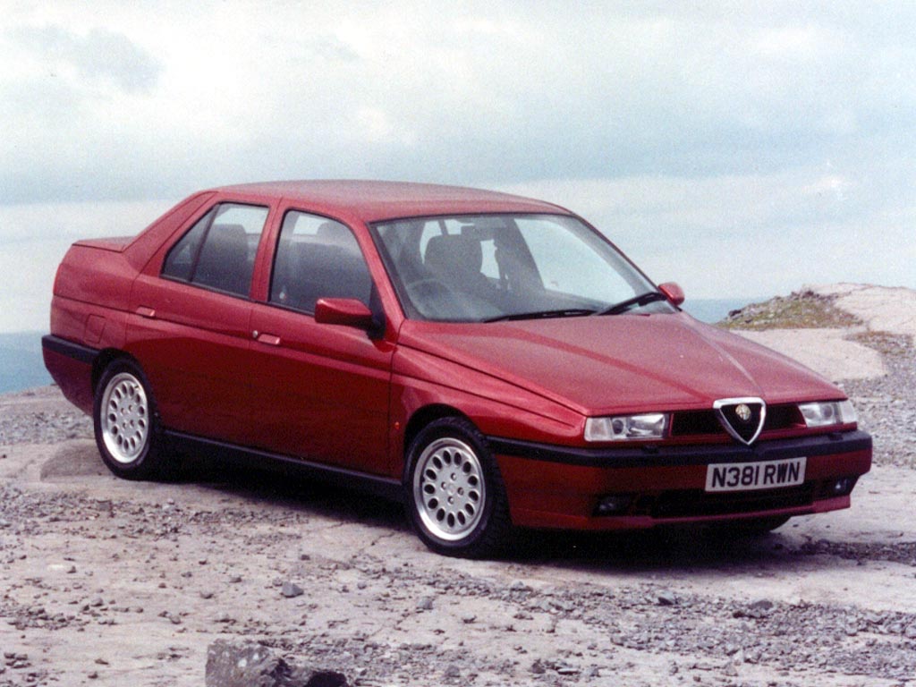 Alfa-Romeo 155  1.8i Twin Spark (129Hp) - dane techniczne, wymiary, spalanie i opinie