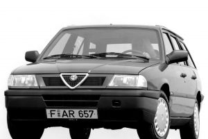 Alfa-Romeo 33  1.7i (129Hp) 4WD Suv