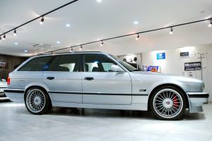 Alpina B10 4.0 i V8 32V 315 KM Suv