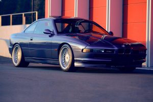 Alpina B12 5.0 i V12 350 KM Sedan