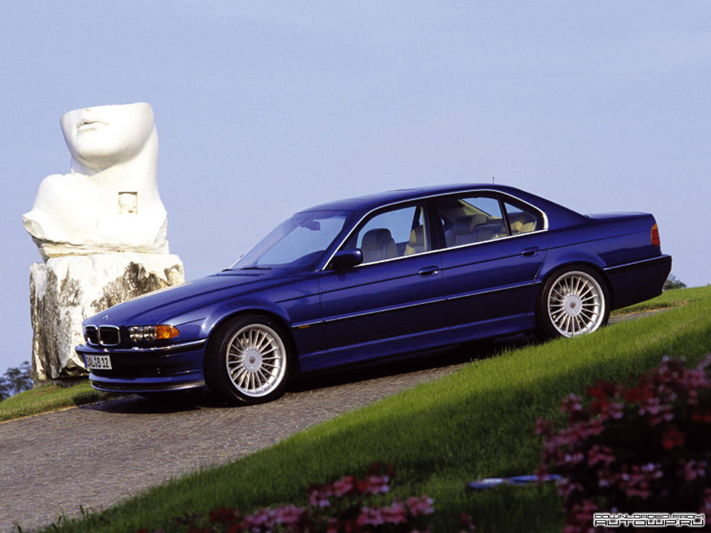 Alpina B12  5.7 i V12 E Kat Switchtronic 387 KM - dane techniczne, wymiary, spalanie i opinie