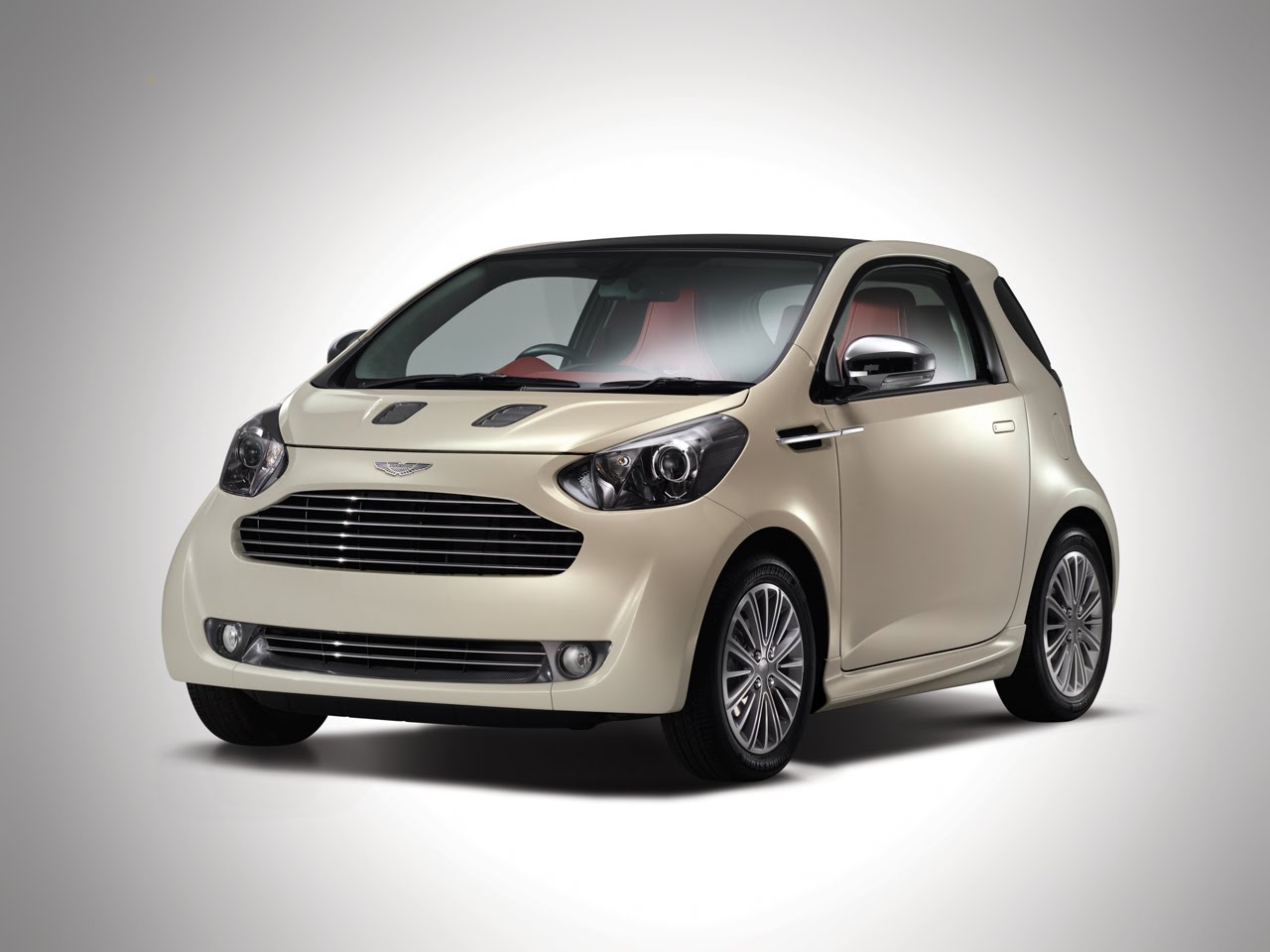 Aston-Martin Cygnet  1.33i (98Hp) - dane techniczne, wymiary, spalanie i opinie