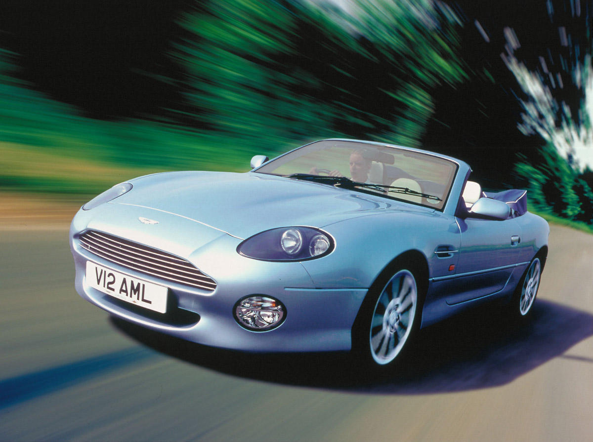 Aston-Martin DB7  5.9 i V12 48V 420 KM - dane techniczne, wymiary, spalanie i opinie