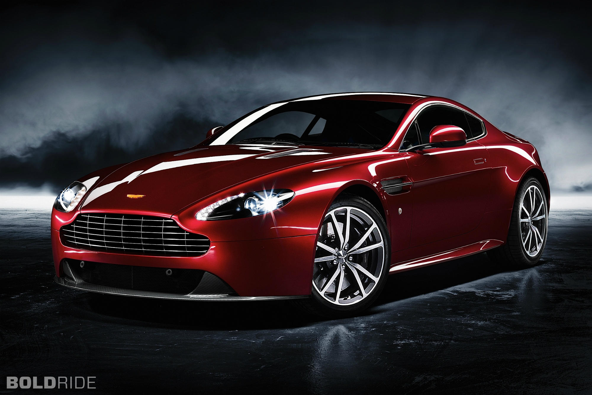 Aston-Martin Vantage  4.3i Coupe 380KM - dane techniczne, wymiary, spalanie i opinie