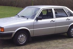 Audi 80  1.3 81 55 KM Sedan