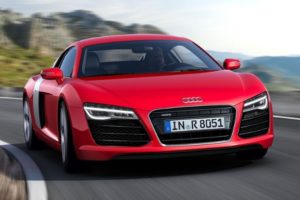 Audi R8 5.2 AT (550 KM) 4WD Coupe