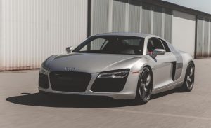 Audi R8  V10 plus 5.2 AT (610 HP) 4WD Coupe
