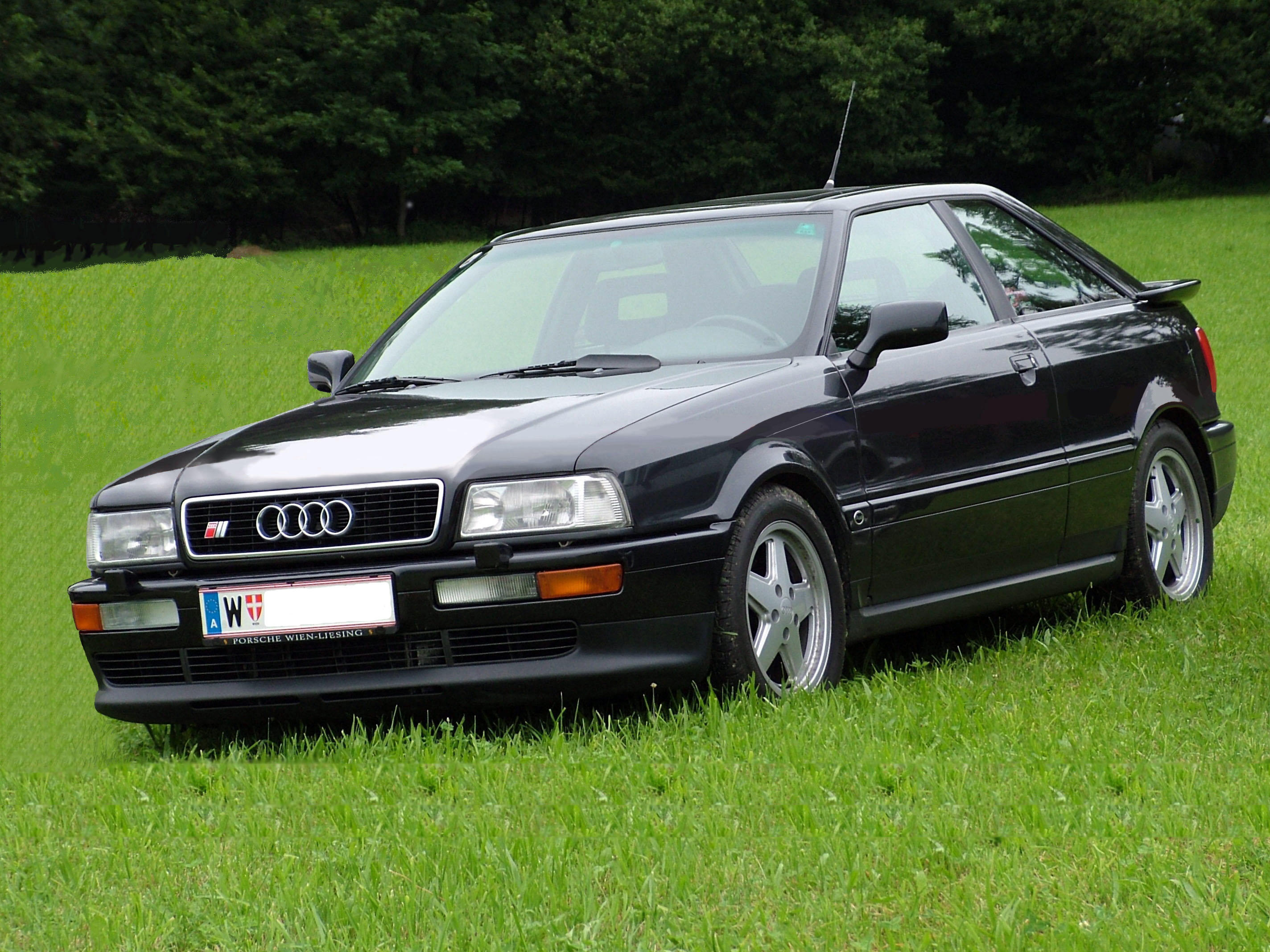 Audi S2  2.2 i 20V Turbo 4WD 230 KM - dane techniczne, wymiary, spalanie i opinie