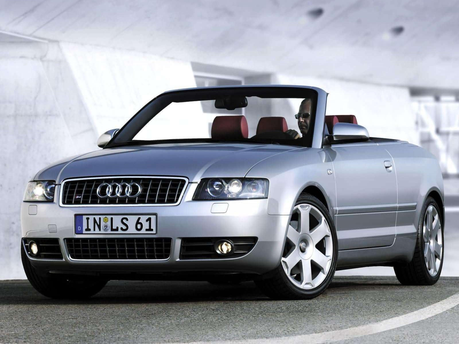 Audi S4  4.2 i V8 40V quattro 344 KM - dane techniczne, wymiary, spalanie i opinie