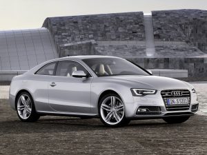 Audi S5  3.0 AT (333 HP) 4WD Coupe