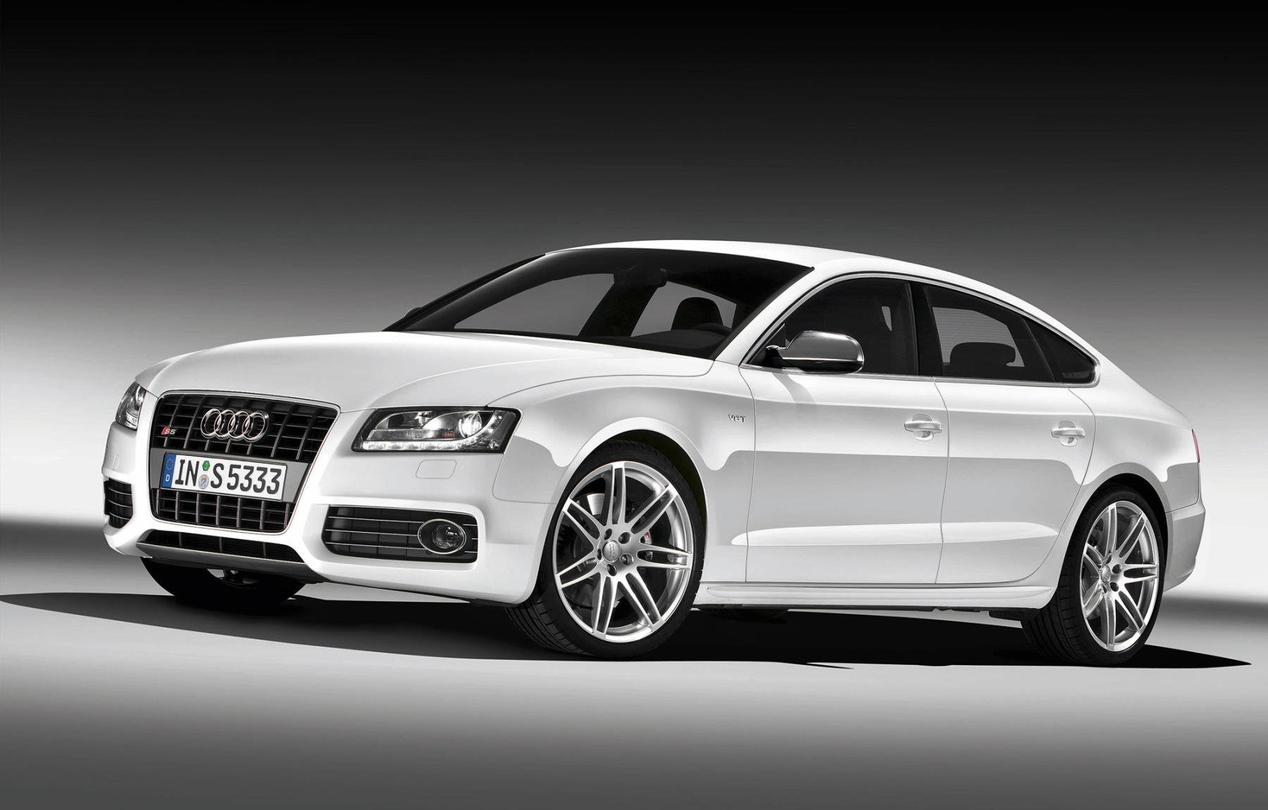 Audi S5  3.0T V6 (333Hp) - dane techniczne, wymiary, spalanie i opinie