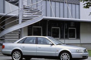 Audi S6  2.2 i 20V Turbo 230 KM Suv