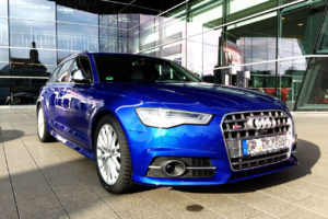 Audi S6  4.0 AT (450 HP) 4WD Sedan
