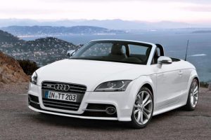 Audi TTS  2.0 MT (272 HP) 4WD Terenówka