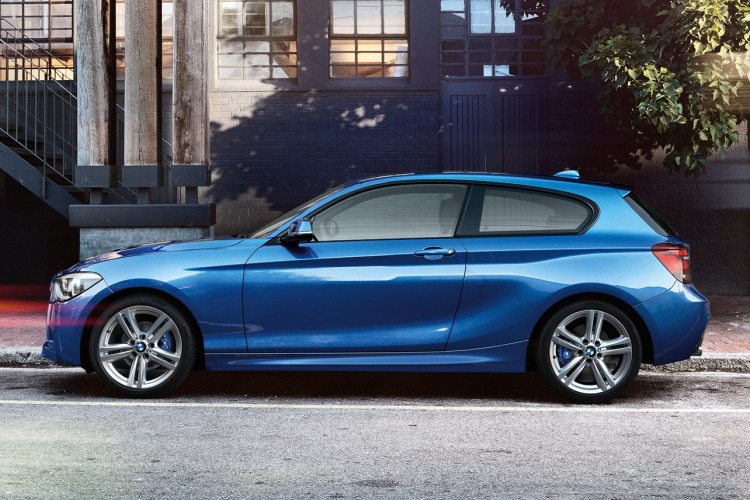 BMW 1er  120i 1.6 AT (177 HP) - dane techniczne, wymiary, spalanie i opinie