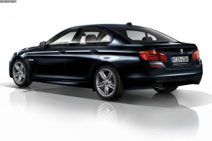 BMW 5er  M550d xDrive 3.0d AT (381 KM) 4WD Sedan