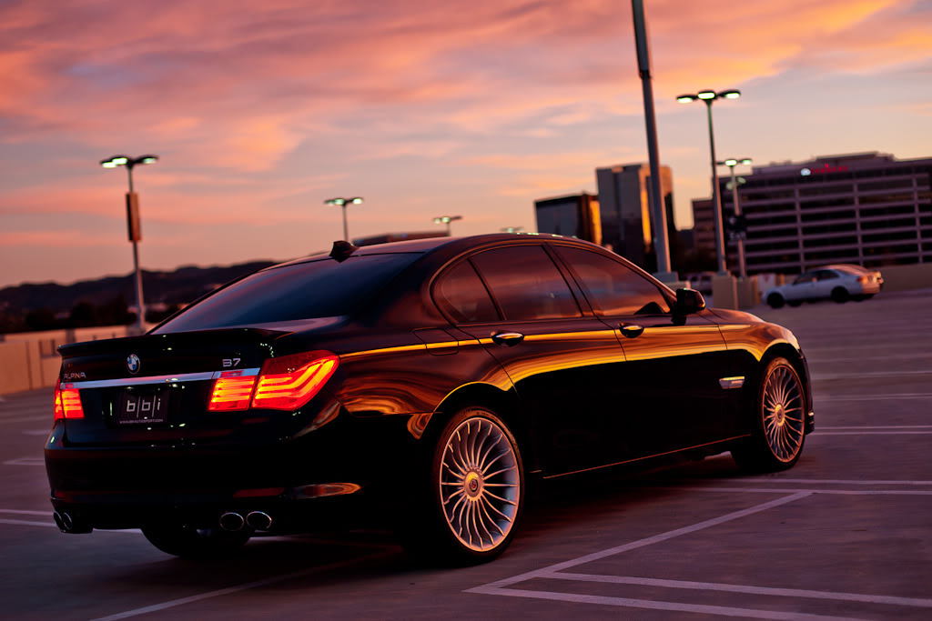 BMW 7er  750Li (407Hp) xDrive - dane techniczne, wymiary, spalanie i opinie