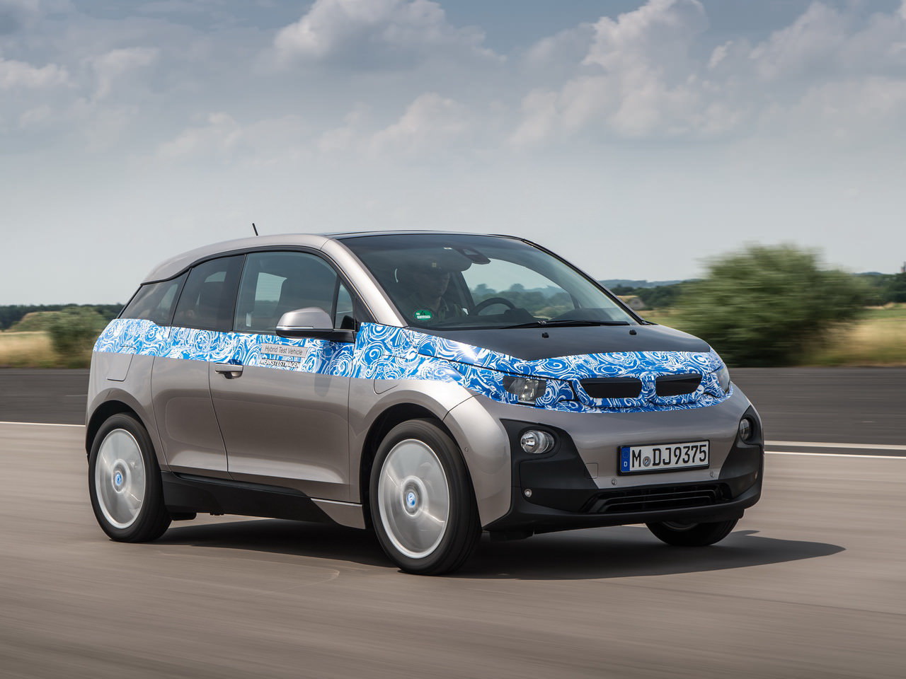 BMW i3  Electro AT (126 KM) - dane techniczne, wymiary, spalanie i opinie