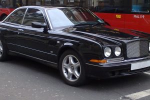 Bentley Continental 6.7 i V8 408 KM Cabrio