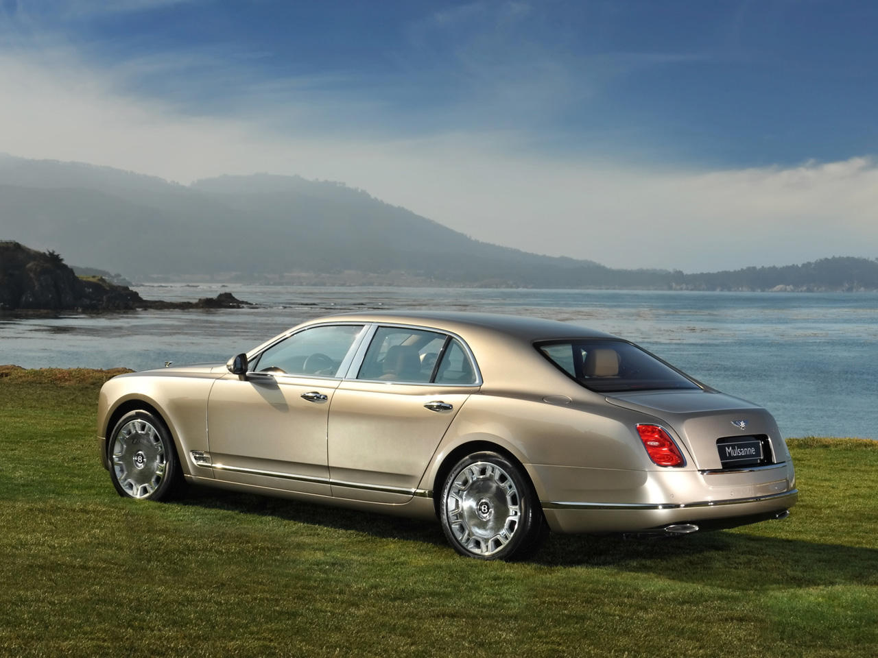 Bentley Mulsanne  6.8 V8 505 KM - dane techniczne, wymiary, spalanie i opinie