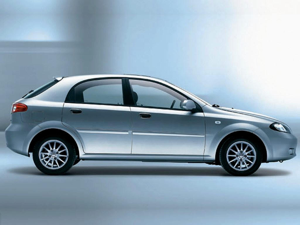 Buick HRV-Excelle  1.6i  R4 16V 109 KM - dane techniczne, wymiary, spalanie i opinie
