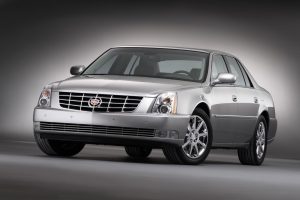 Cadillac DTS 4.5 i V8 32V Perfomance 295 KM Sedan