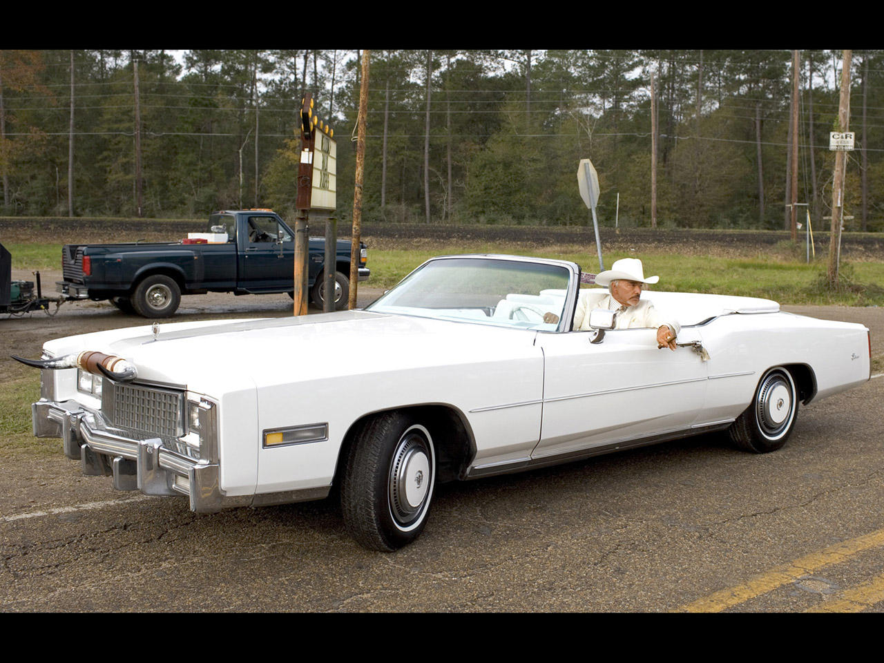Cadillac Eldorado 5.7D V8 (105 Hp) - dane techniczne, wymiary, spalanie i opinie