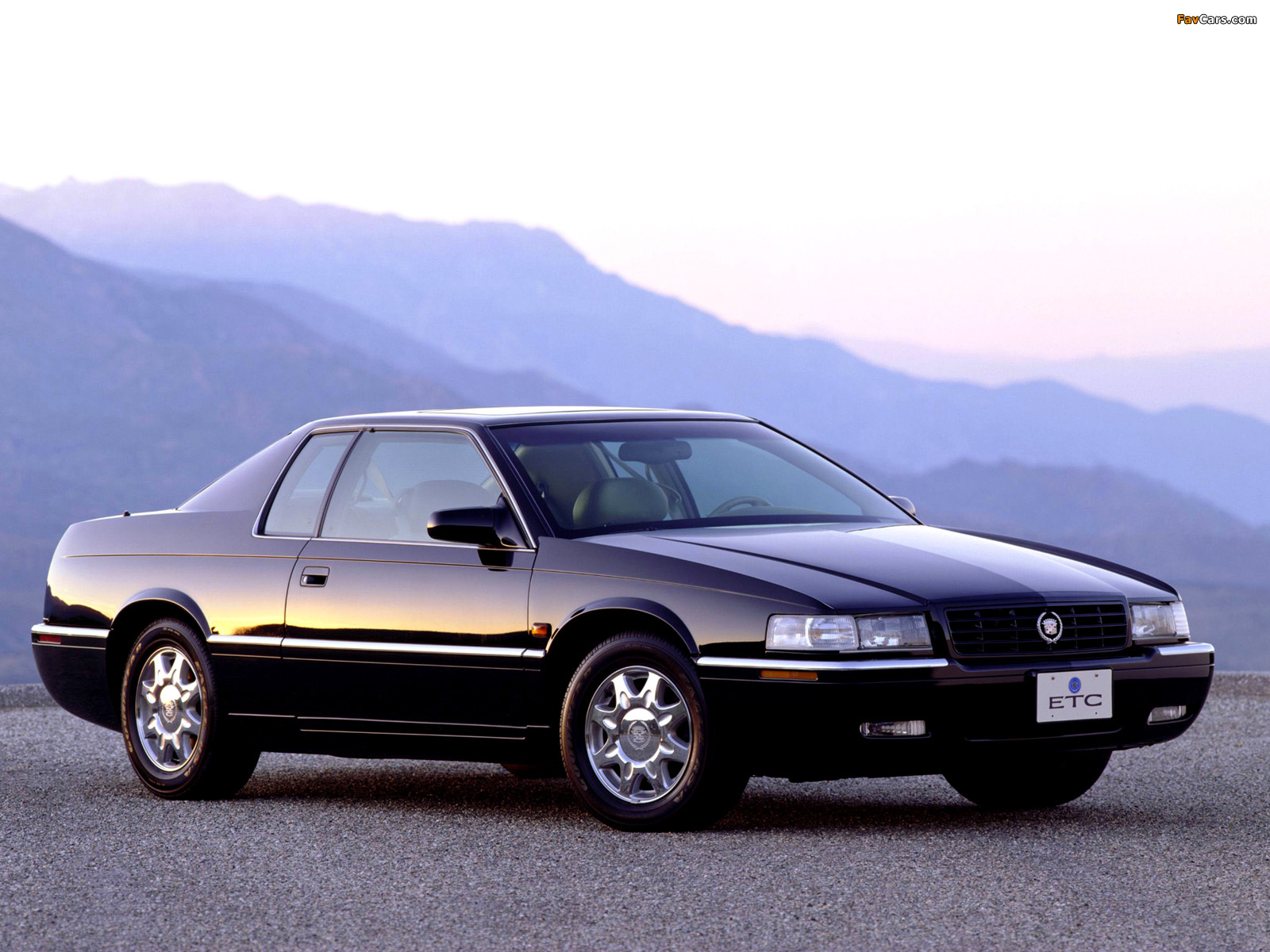 Cadillac Eldorado 4.6 V8 273 KM - dane techniczne, wymiary, spalanie i opinie