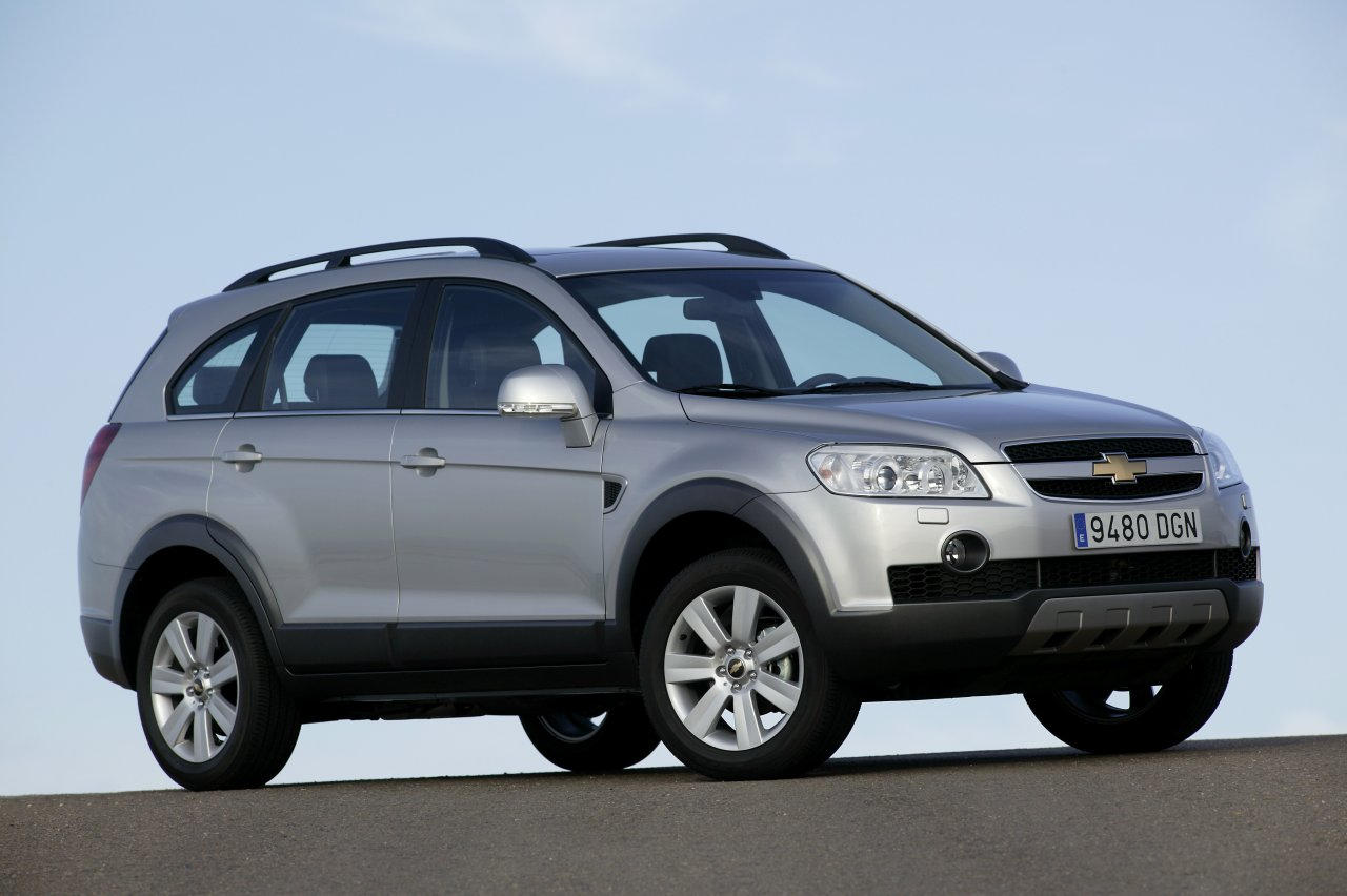 Chevrolet Captiva  2.4i (140Hp) - dane techniczne, wymiary, spalanie i opinie