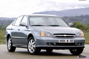 Chevrolet Evanda 2.0 i 16V 131 KM Sedan