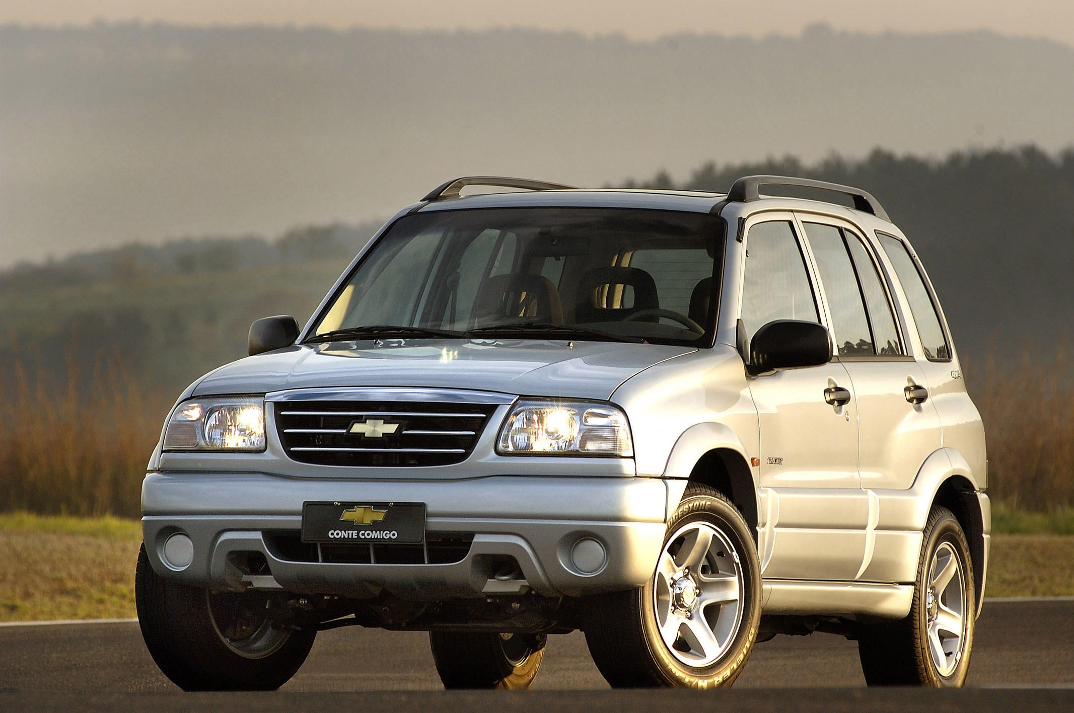 Chevrolet Tracker  2.0 i 16V 4 WD 129 KM - dane techniczne, wymiary, spalanie i opinie