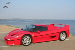 Ferrari -F50  V 12 520 KM Suv
