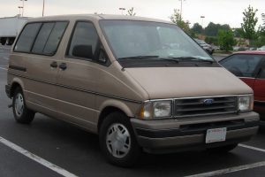 Ford Aerostar 4.0 V6 Long 4 WD XL 155 KM Minivan