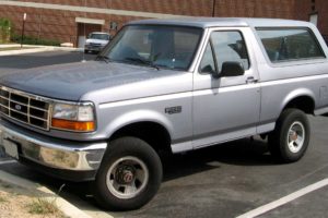 Ford Bronco  5.8 EFl V8 SUV