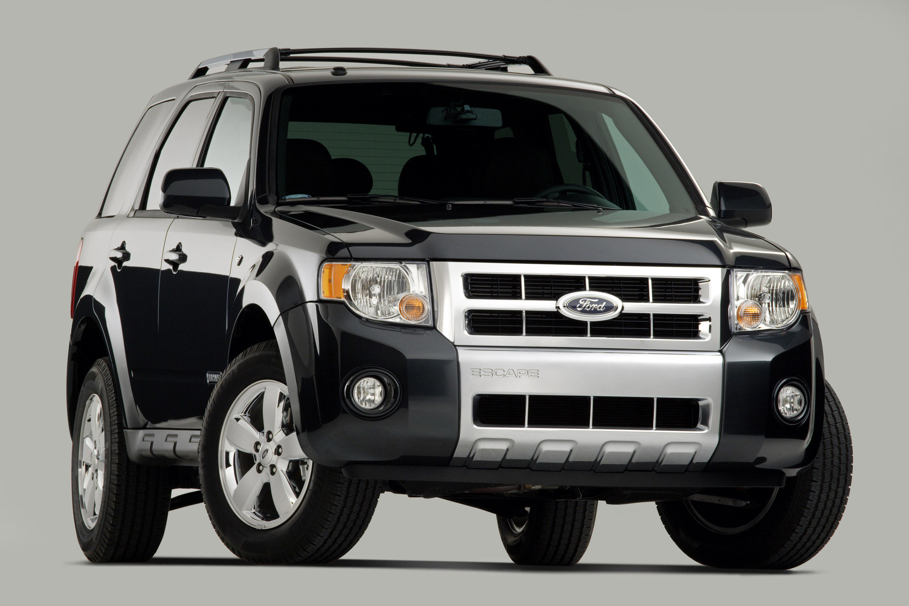 Ford Escape  3.0 L 240 KM AWD - dane techniczne, wymiary, spalanie i opinie