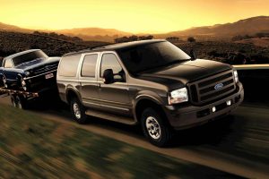 Ford Excursion 6.0 TD 329 KM SUV