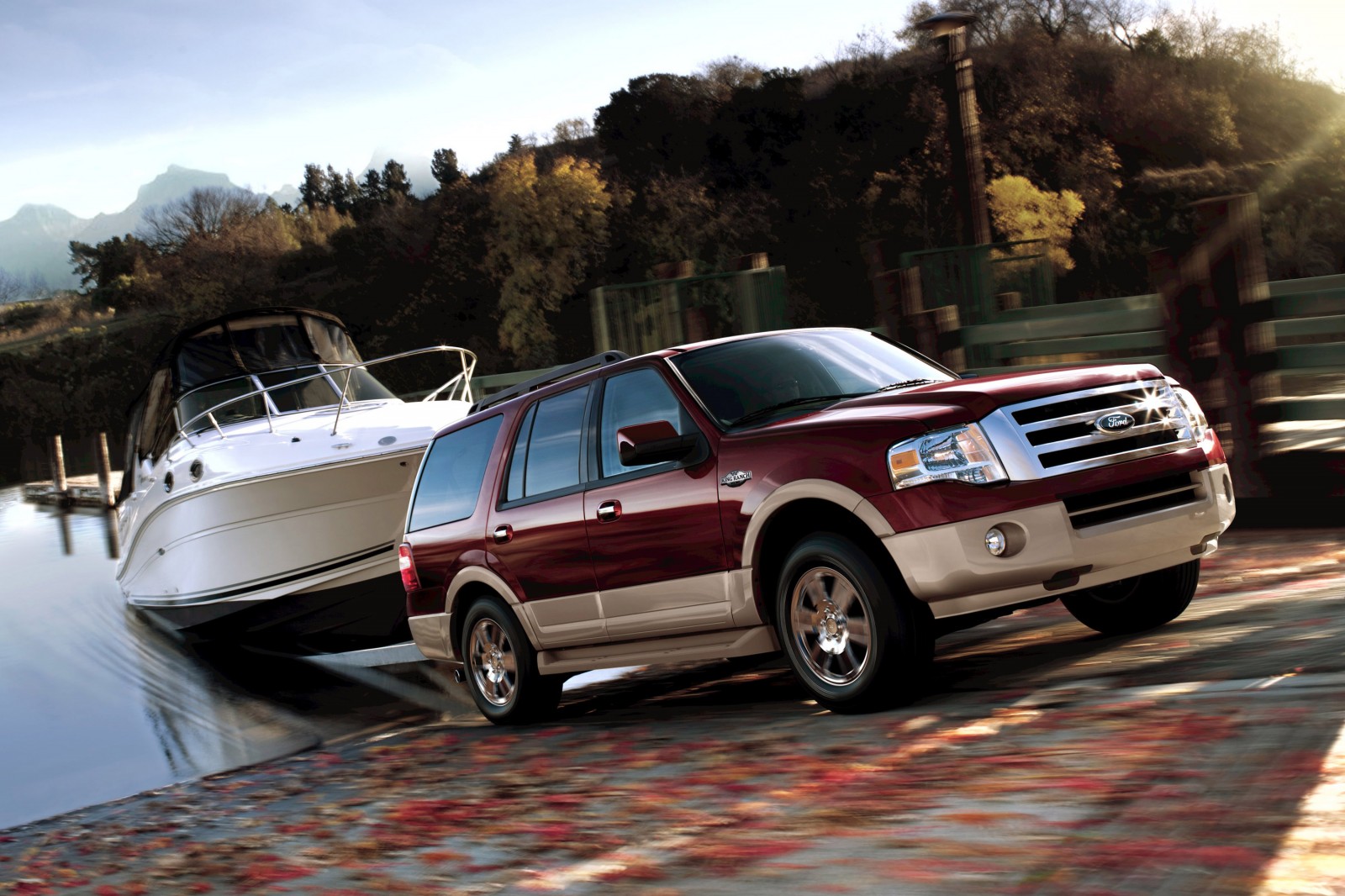 Ford Expedition 5.4 i V8 32V 304 KM - dane techniczne, wymiary, spalanie i opinie