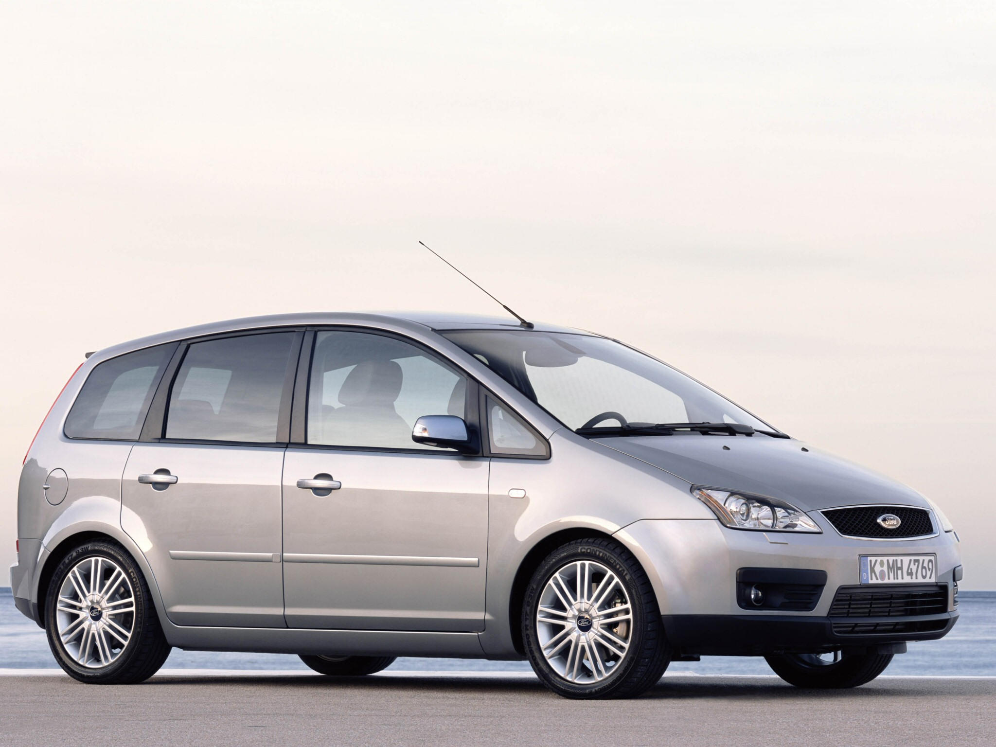 Ford C-MAX  1.6 TDCi (109Hp) - dane techniczne, wymiary, spalanie i opinie