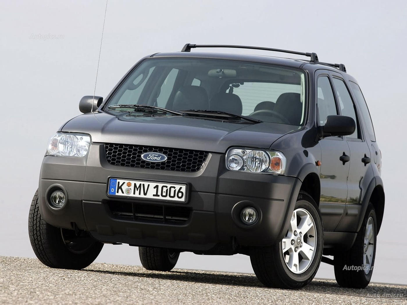 Ford Maverick  3.0 i V6 24V AWD 197 KM - dane techniczne, wymiary, spalanie i opinie