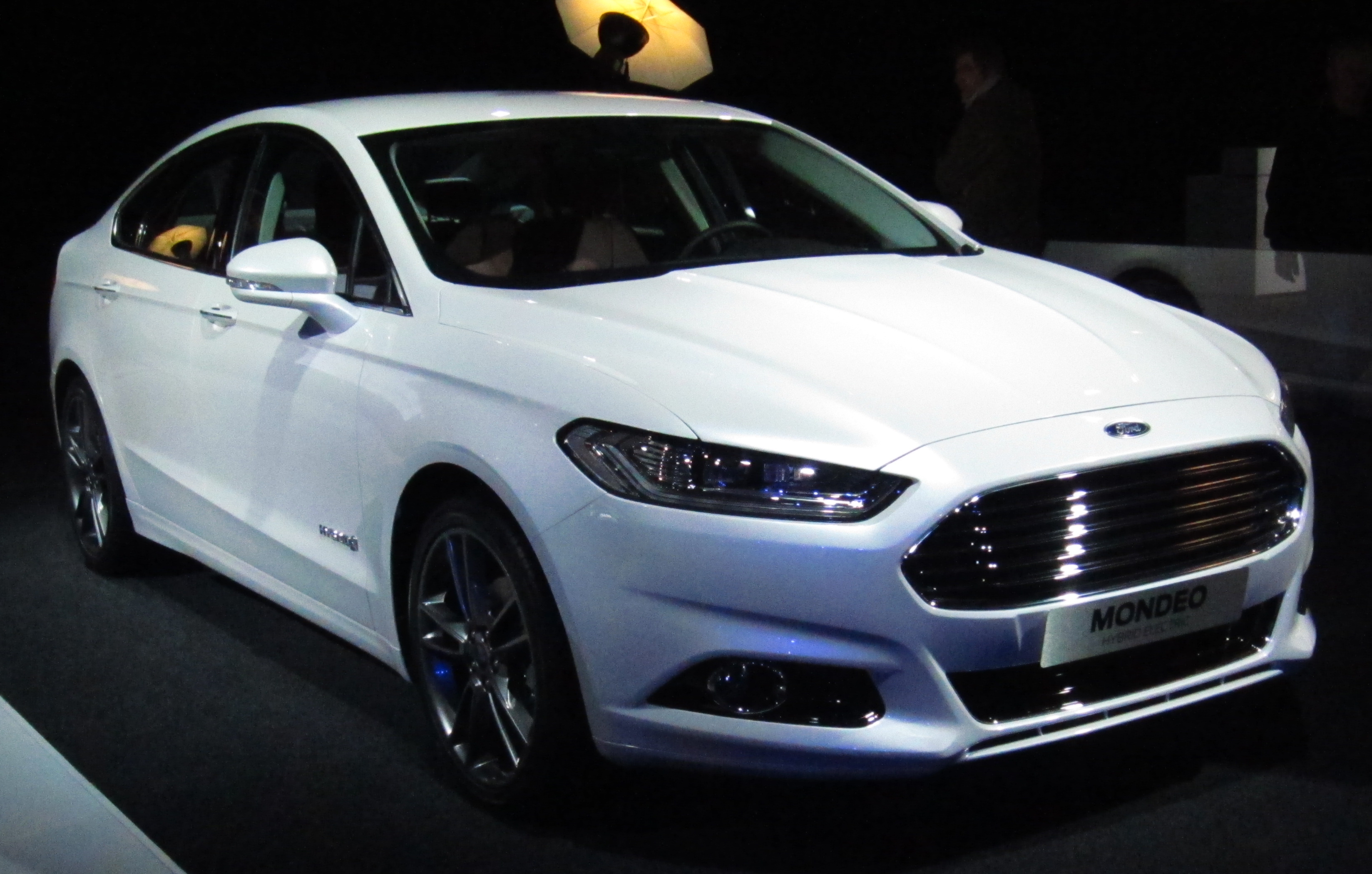 Ford Mondeo  1.5 MT (160 HP) - dane techniczne, wymiary, spalanie i opinie