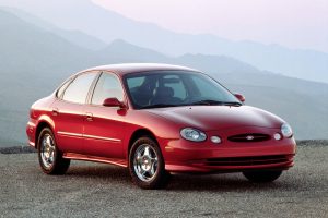 Ford Taurus  3.0i V6 145KM Suv