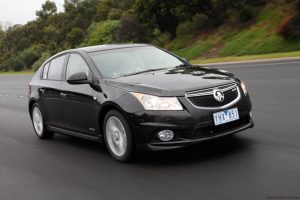 Holden Cruze 1.5 i 16V AWD 100 KM Sedan