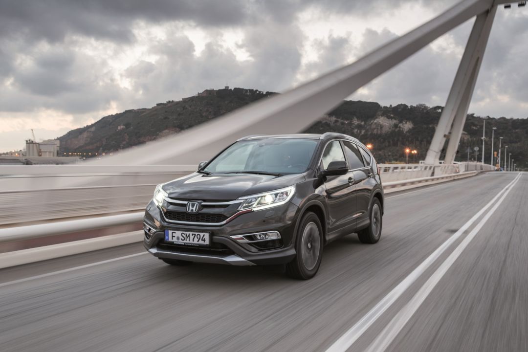 Honda CR-V  2.0 MT (150 HP) - dane techniczne, wymiary, spalanie i opinie