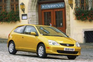 Honda Civic 1.6 16V 110 KM Hatchback