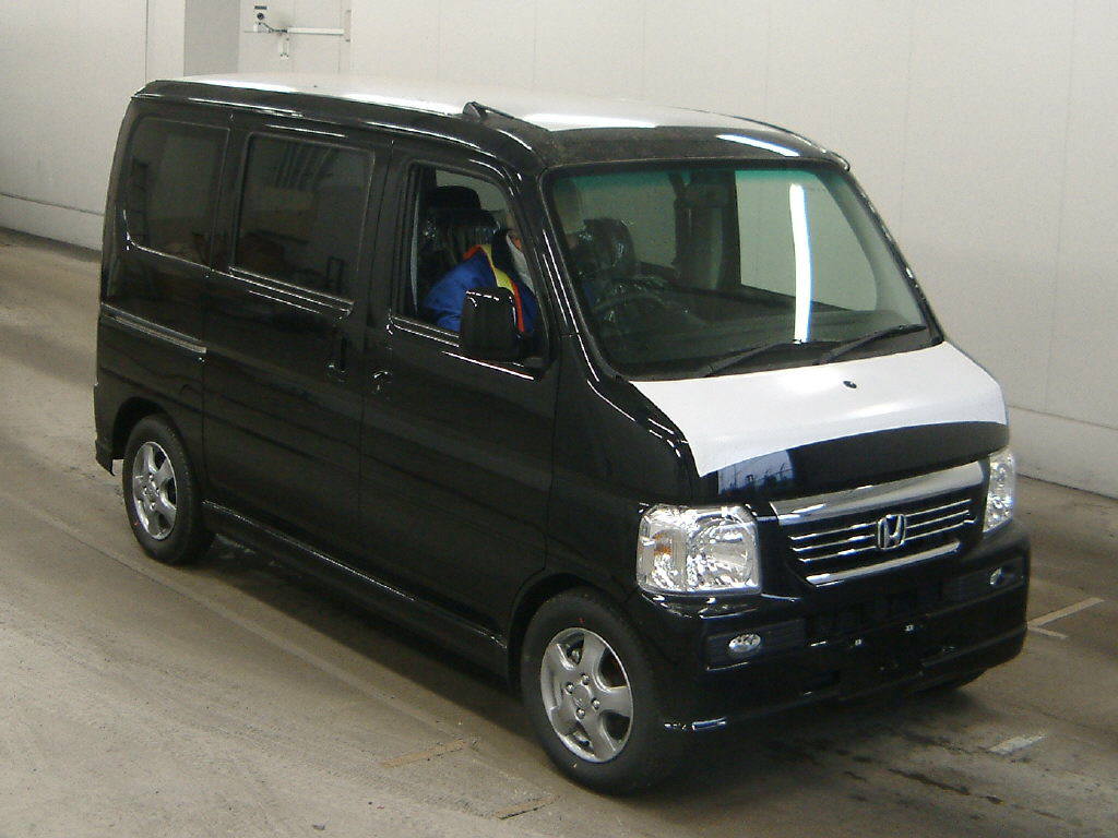 Honda Vamos  0.7 i 12V Turbo 4WD 64 KM - dane techniczne, wymiary, spalanie i opinie